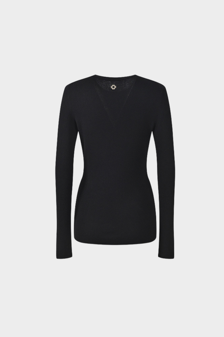 Classic Round Neck Pullover Top