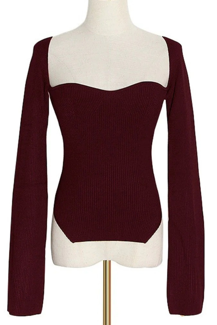 Curved Hem Slim Fit Essential Sweater Top