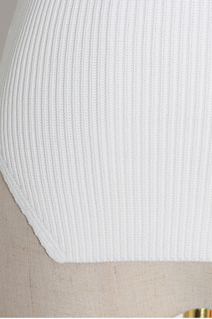 Curved Hem Slim Fit Essential Sweater Top